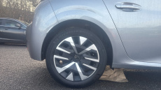 Peugeot 208 1.2 PureTech 100 Active 5dr Petrol Hatchback